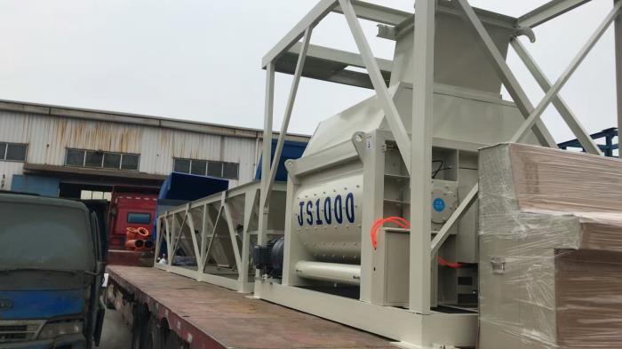 混凝土攪（jiǎo）拌機發貨現場（chǎng）