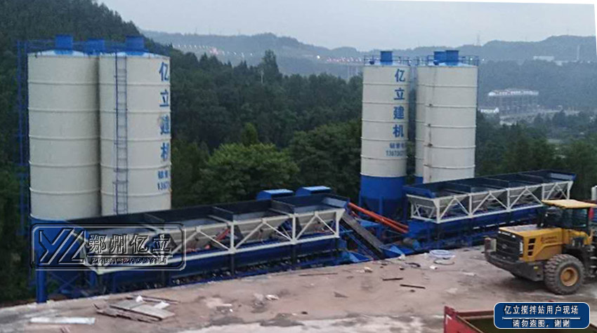 混凝土（tǔ）攪拌站調試現場