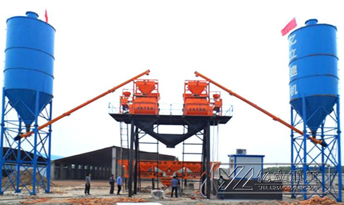 雙25混凝土攪拌站設備用(yòng)戶現場 占地麵積小 效率高