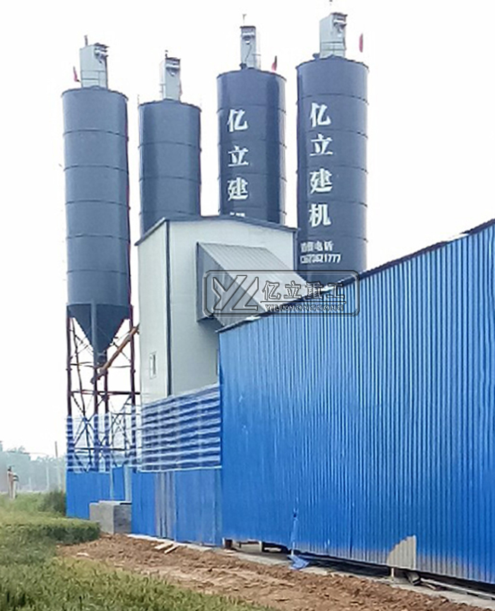 億立環保（bǎo）HZS120混凝土攪拌站設備用戶現場實拍 