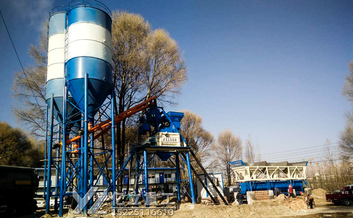 75混（hún）凝土攪拌站（zhàn）設備用戶（hù）現場