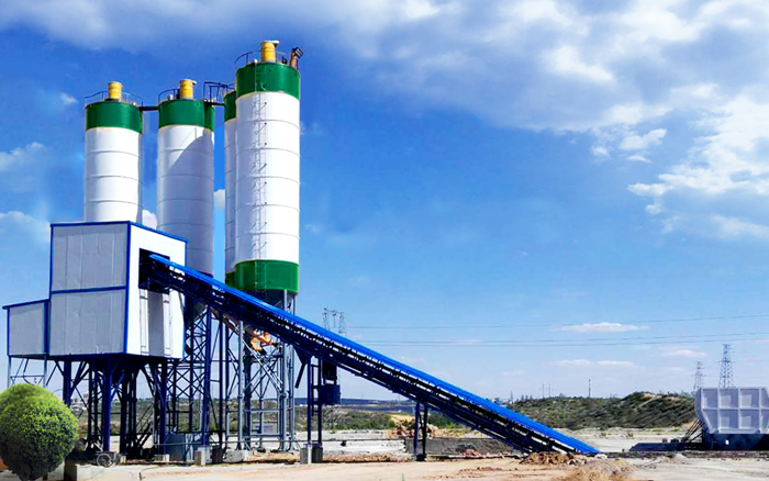 混凝土攪拌(bàn)站