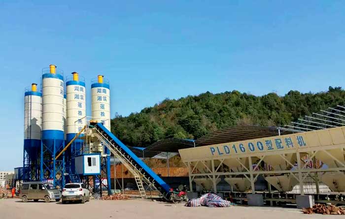 混凝土攪拌站用戶生產現場_效率高_節（jiē）能環保（bǎo）