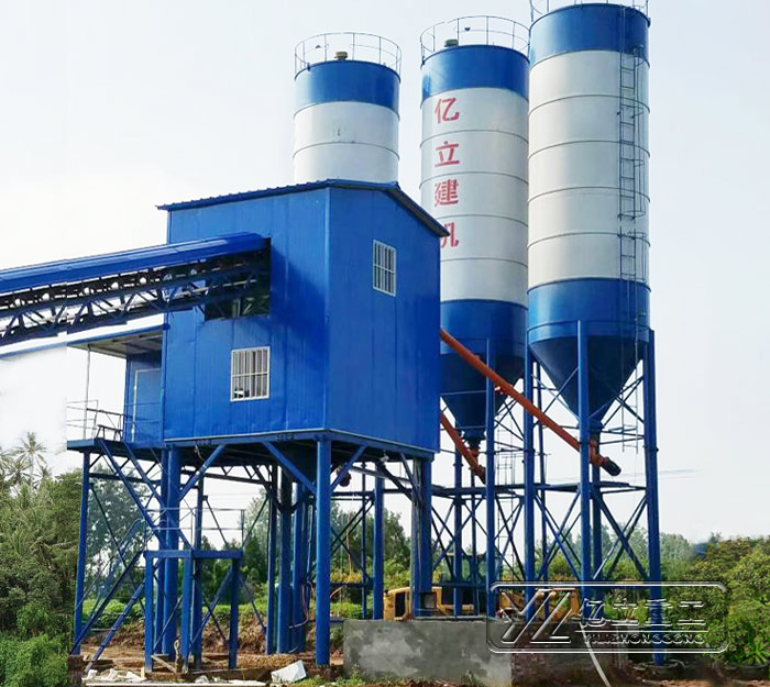 商品混凝土攪拌站生(shēng)產現場實拍