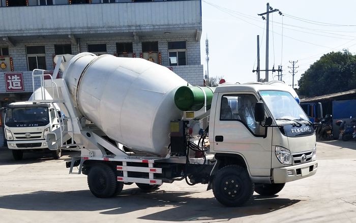 混凝土（tǔ）攪拌站廠家