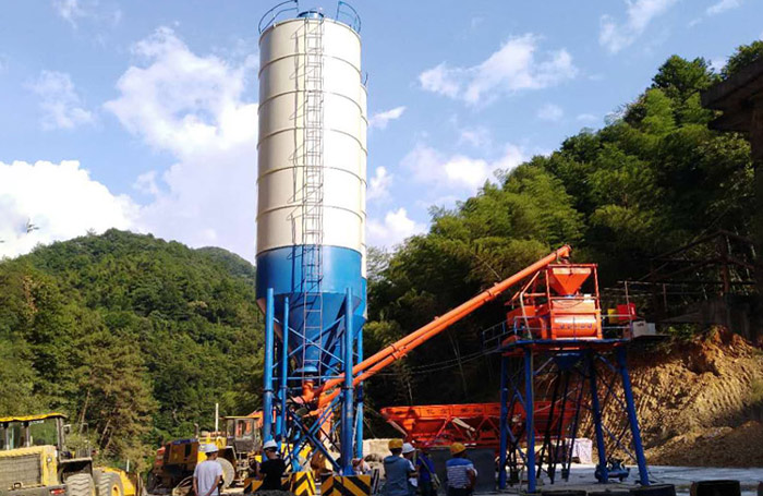 HZS35混（hún）凝土攪拌站