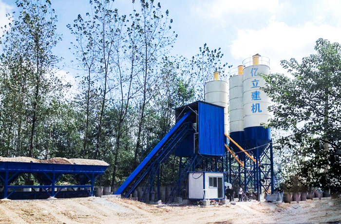 90混凝（níng）土攪拌（bàn）站設備