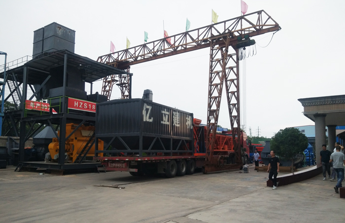 混(hún)凝土攪拌站設備發貨